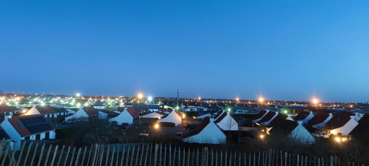 Przytulny Domek Holenderski Z Podgrzewanym Odkrytym Basenem Do Dyspozycji Gosci Де Хаан Екстериор снимка